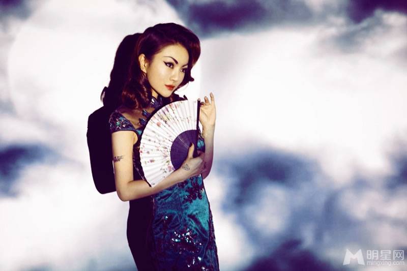 胡灵民国复古邪魅性感写真组图