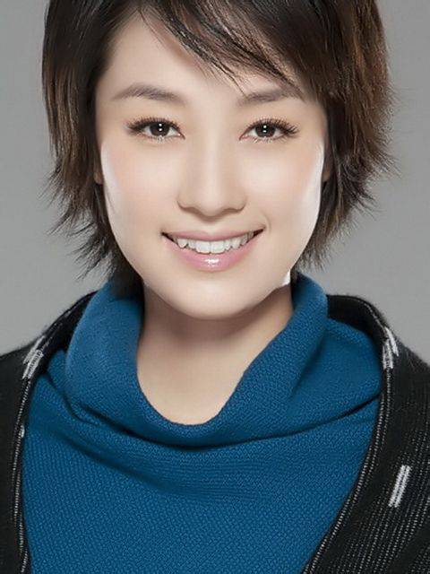 马伊�百变造型迷人魅力写真集