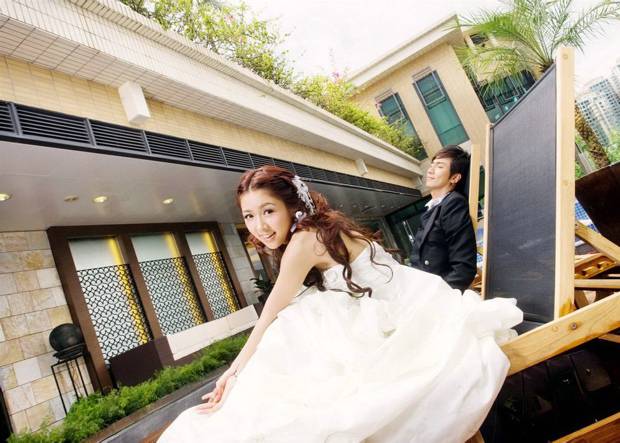 香港女演员薛凯琪唯美婚纱写真