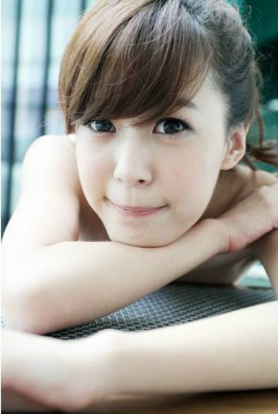 李金铭优雅轻熟女唯美时尚街拍