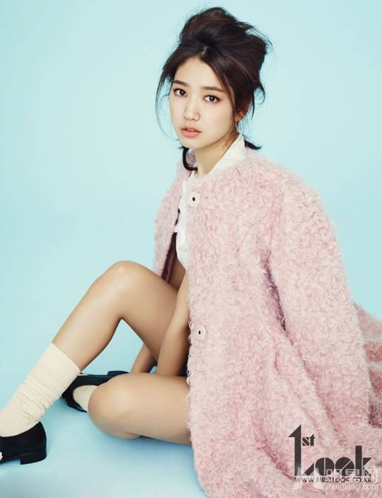 韩国女星朴信惠甜美代言春季服饰组图