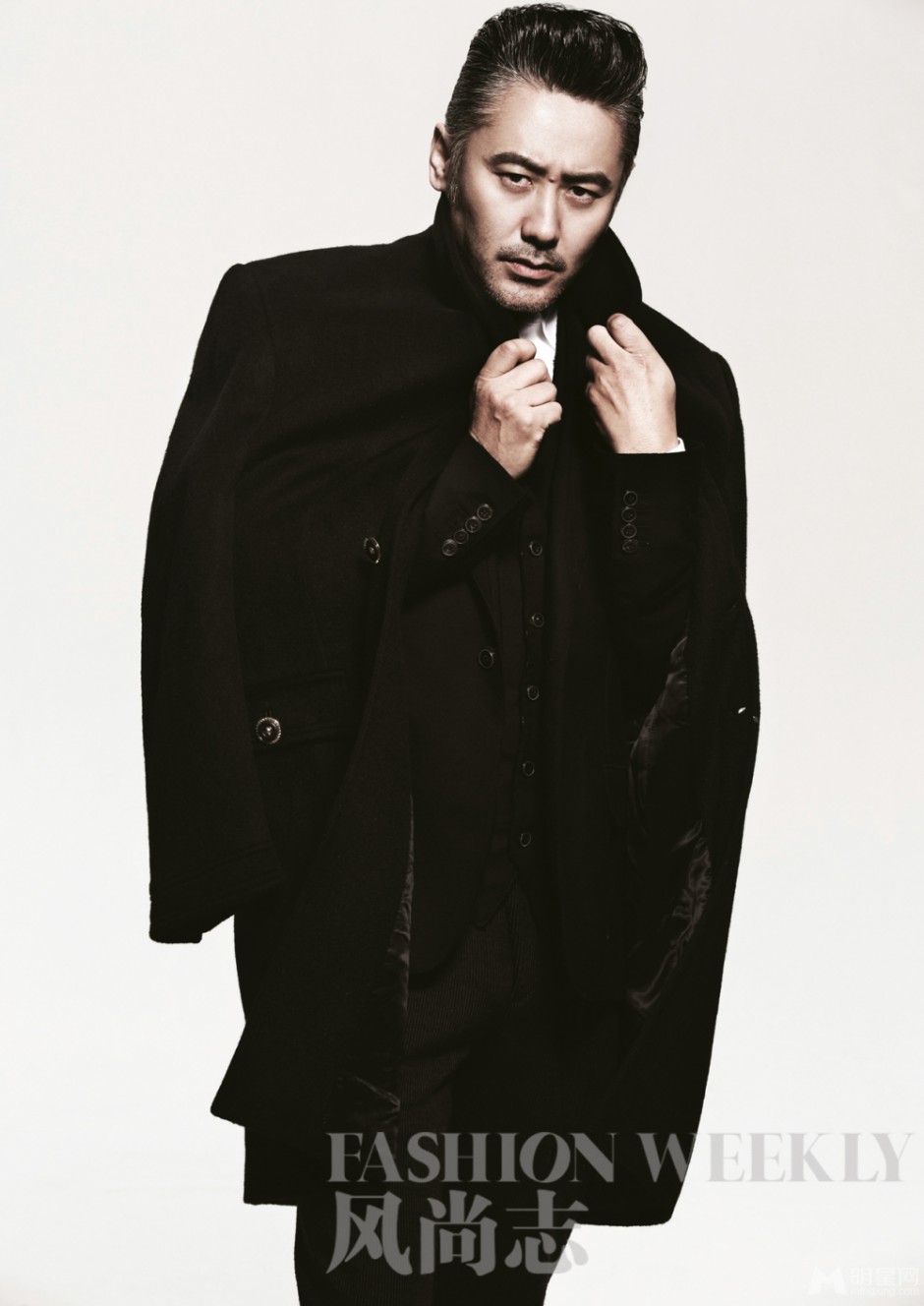 大叔吴秀波冷峻眼神迷倒众多宅女