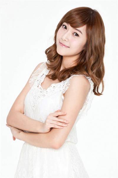 韩星郑秀妍宛如美丽纯洁天使组图