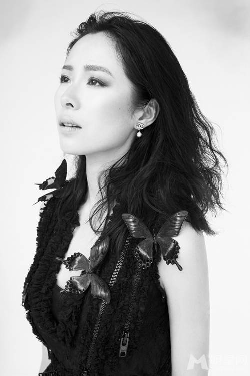 女演员江一燕蝴蝶美裙梦幻唯美写真