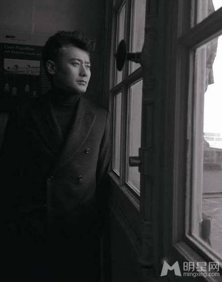 内地男明星吴秀波卷发帅气写真