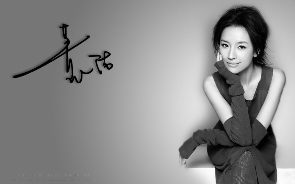 内地女演员董洁时尚唯美写真