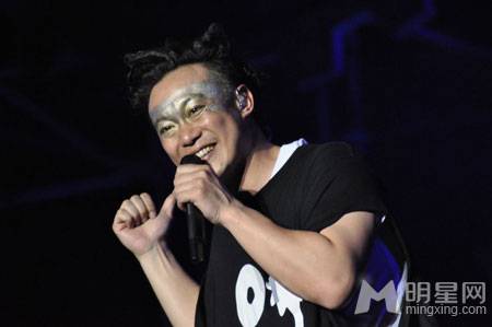 陈奕迅诡异风格个性写真组图欣赏