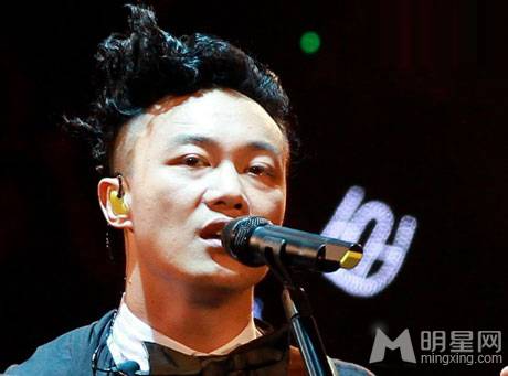 陈奕迅诡异风格个性写真组图欣赏