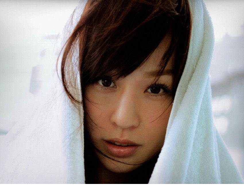 台湾女星王心凌甜美迷人组图