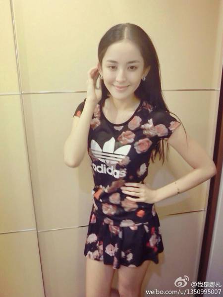 宅男女神古力娜扎纯美自拍照