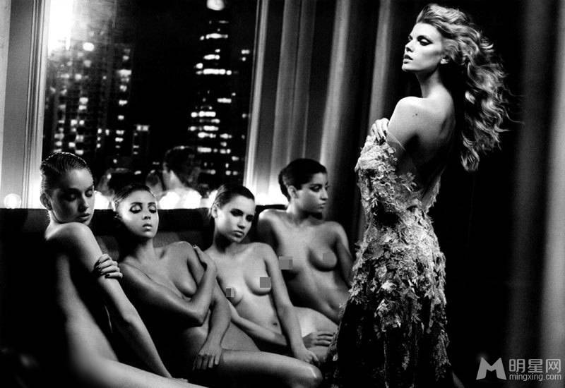 性感美女玛丽娜・琳查杂志封面诱惑拍摄