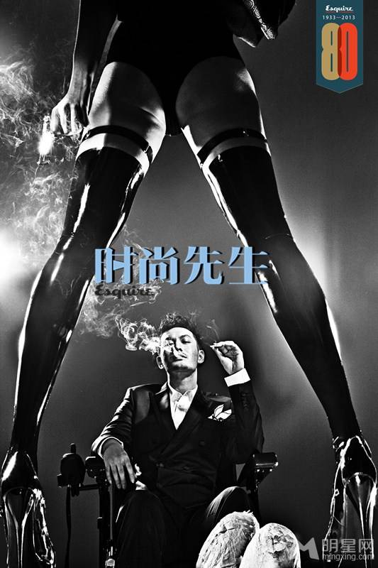 黄晓明腿骨折仍霸气登陆时尚杂志