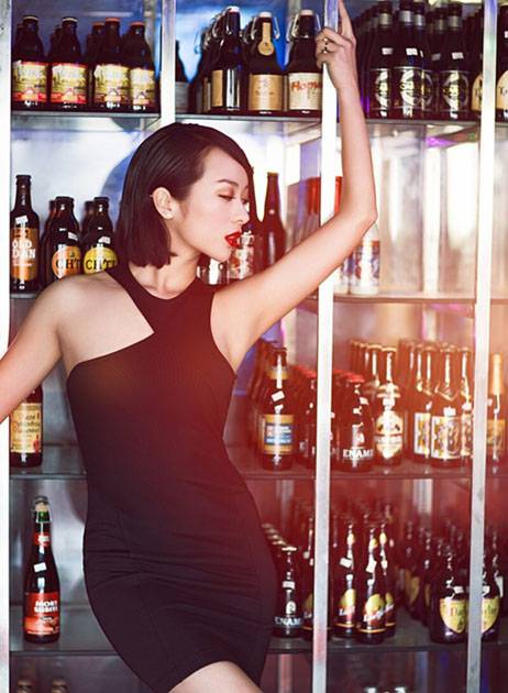 内地影视明星童苡萱气质写真