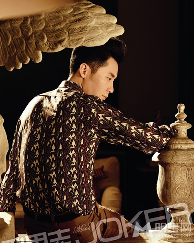李晨优雅复古型男写真封面