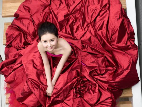 舒畅甜美民国复古风格创意婚纱写真