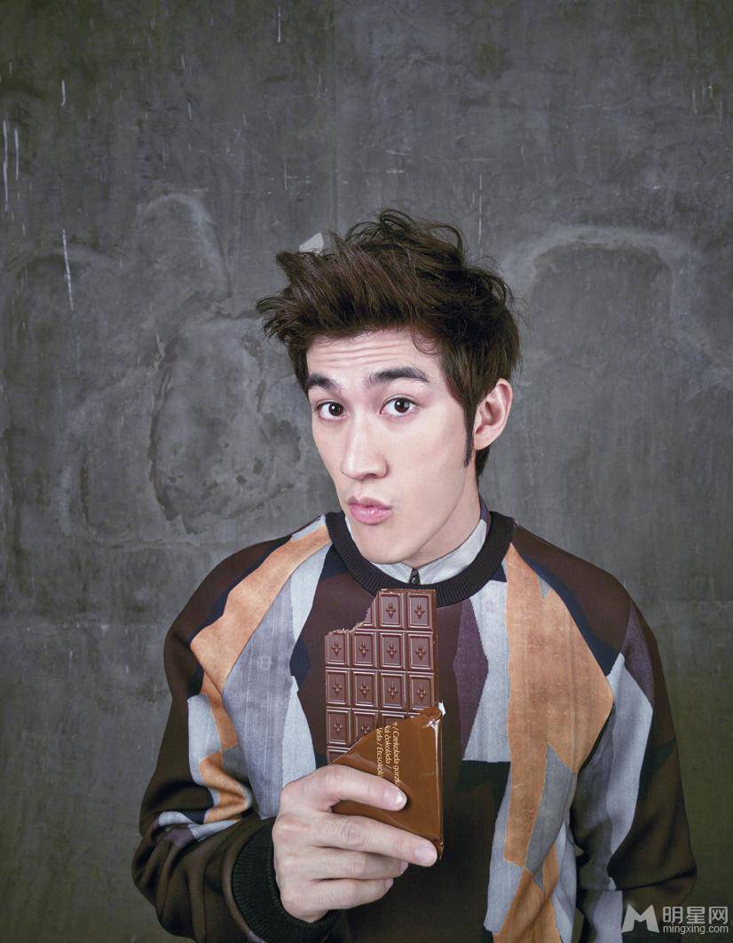 暖男李治廷情人节制造浪漫惊喜