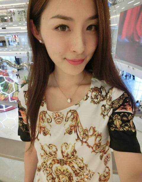 甜美可人杨雨薇自拍素颜美照