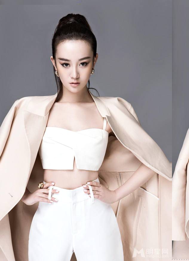 张檬御姐范干练时尚写真