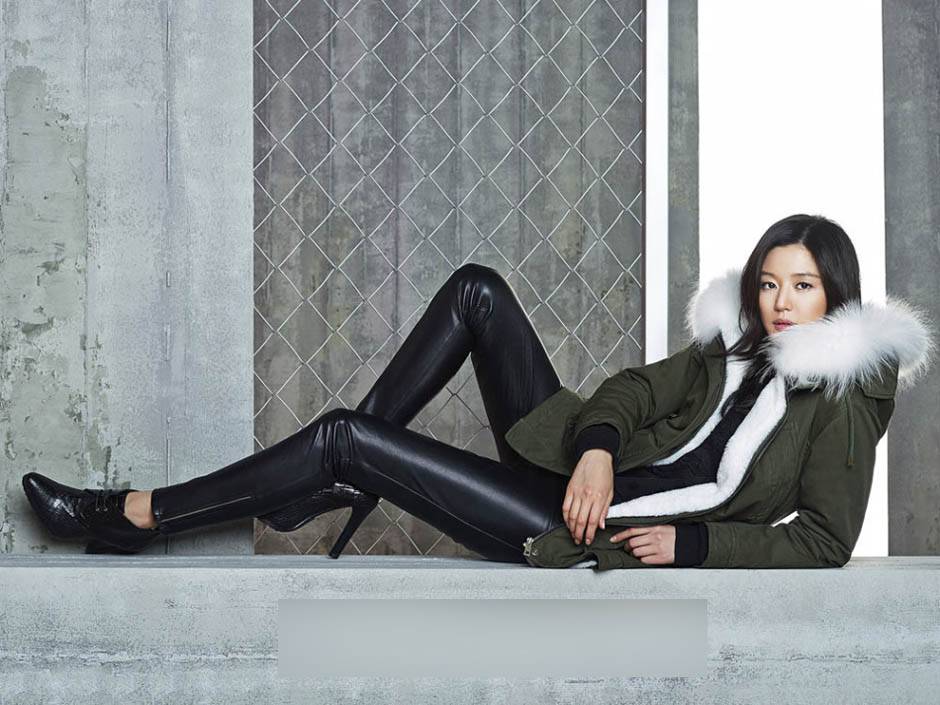 全智贤时尚造型指标女神风范十足