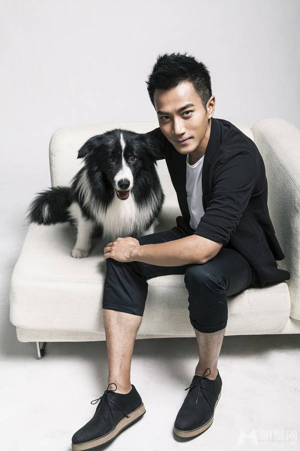 刘恺威爱宠帅气暖男风范写真