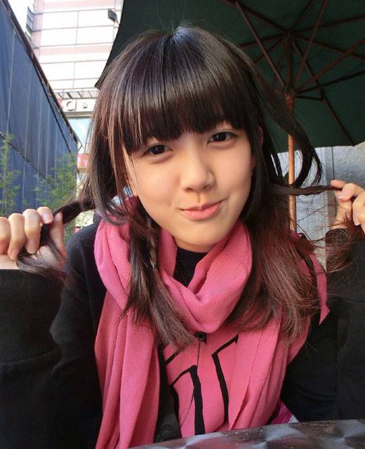 小清新美女纪欣妤清纯生活写照