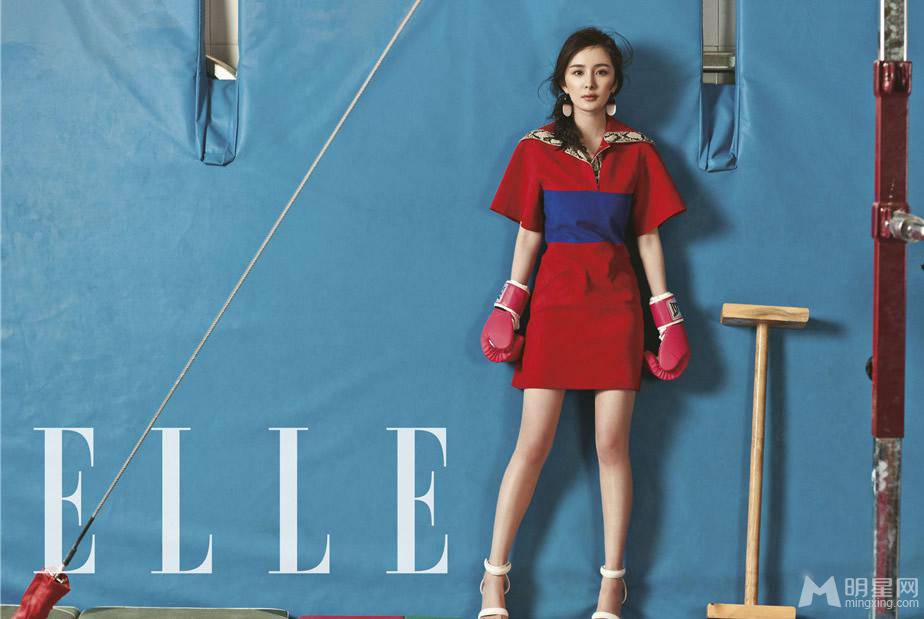 杨幂诠释另类性感迷人写真