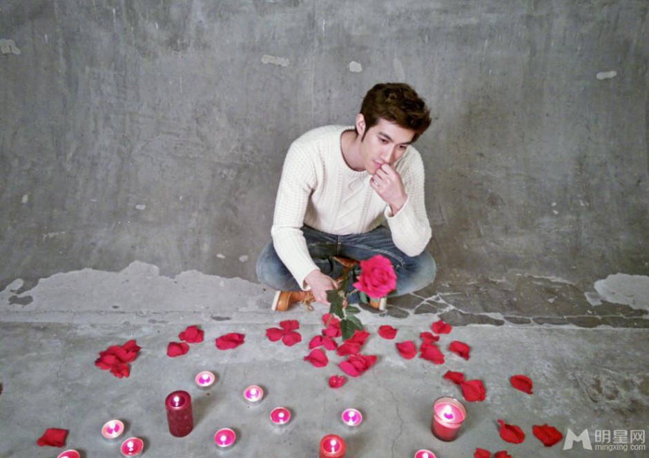 暖男李治廷情人节制造浪漫惊喜