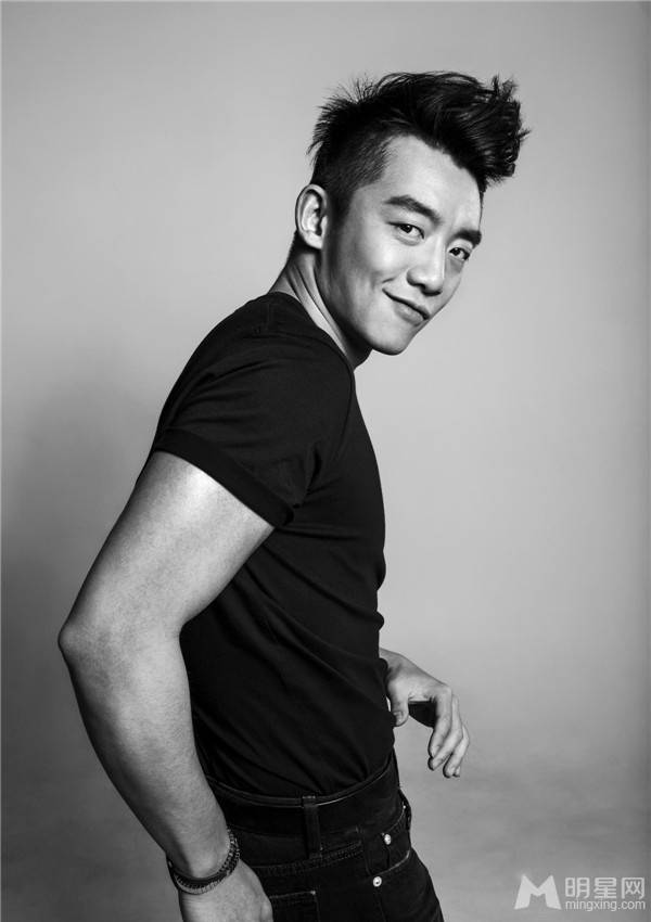郑恺邪痞帅气迷人个性写真集