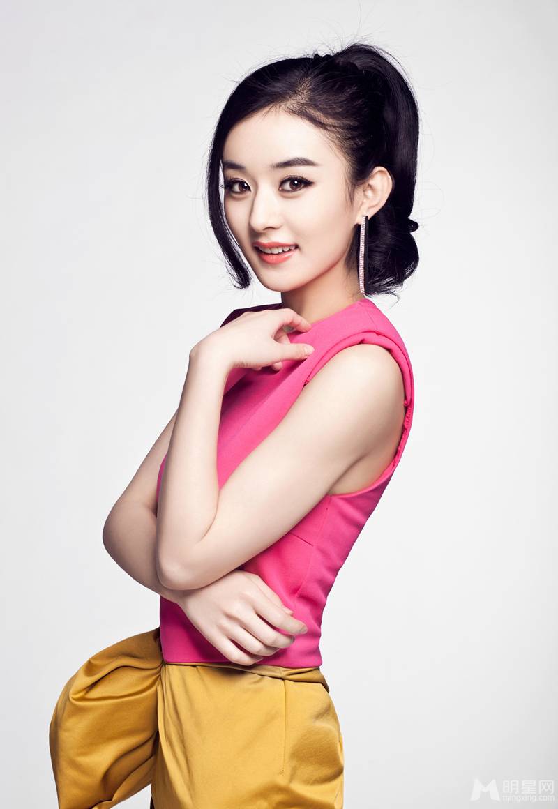 赵丽颖精致妆容展娇俏可人组图
