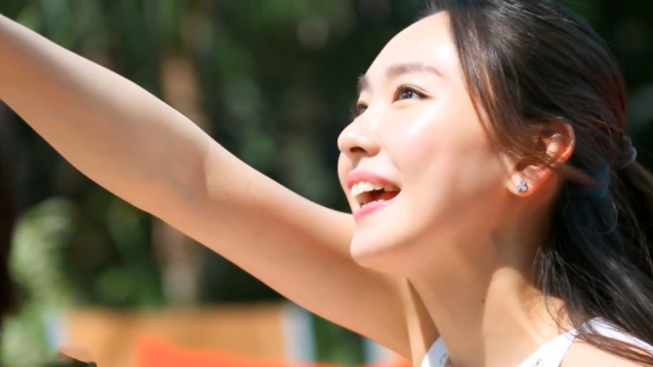 日本清纯女星新垣结衣甜美笑容抓拍