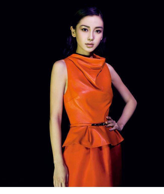 杨颖美丽优雅姿态写真