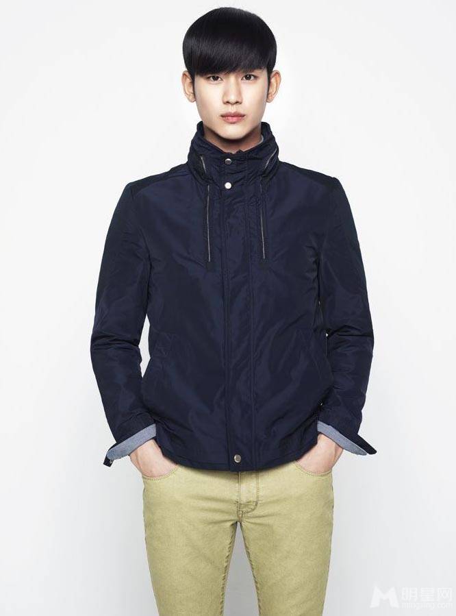 金秀贤活力型男帅气百变迷人