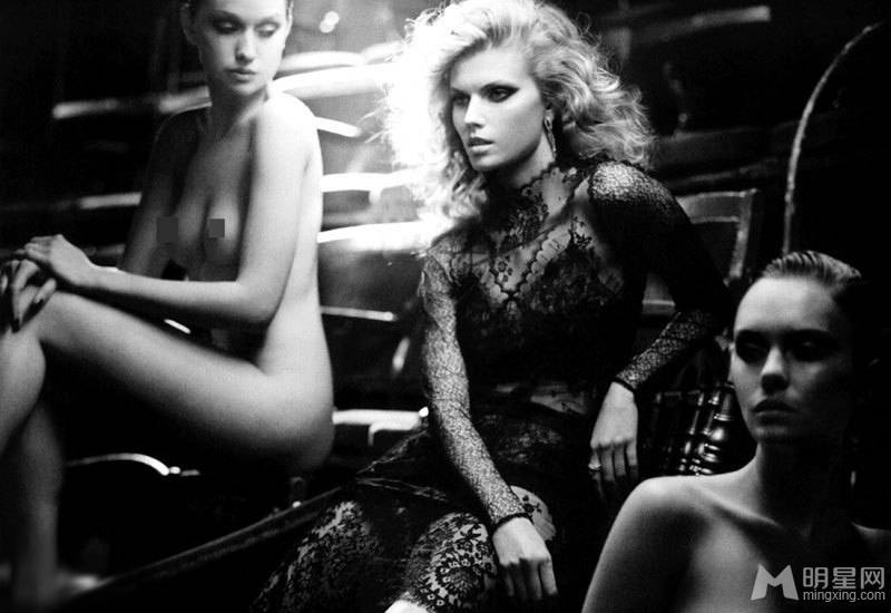 性感美女玛丽娜・琳查杂志封面诱惑拍摄