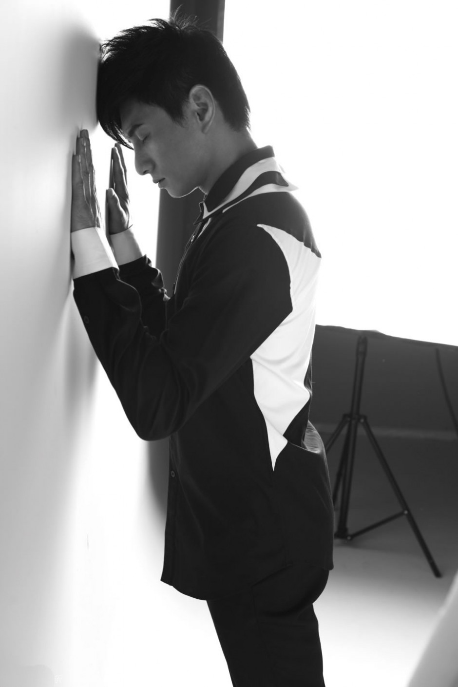 吴奇隆黑白写真大片型男魅力四射