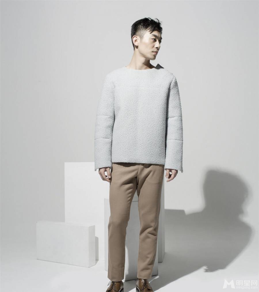 帅气明星朱亚文时尚写真魅力四射