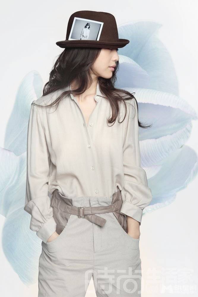 吴秀波汤唯亲密无间互动写真