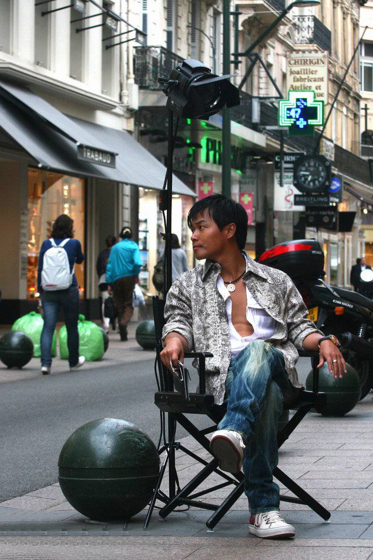 男神陈思成唯美街拍图片