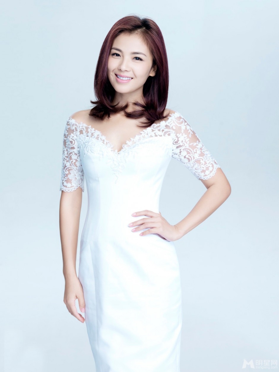 刘涛展现甜美笑容宛若天仙