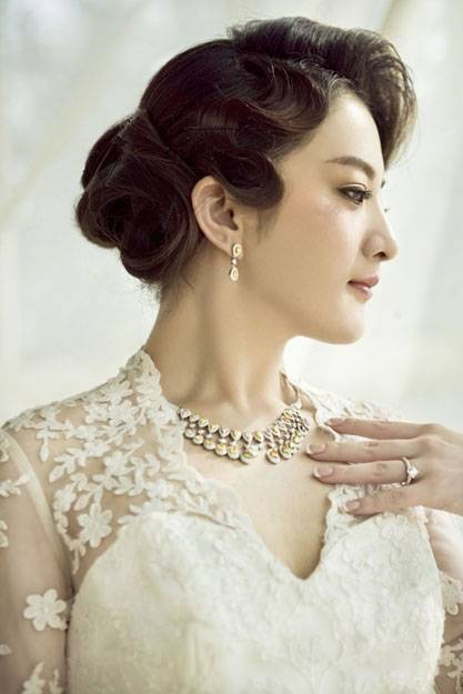 金铭优雅迷人唯美婚纱写真