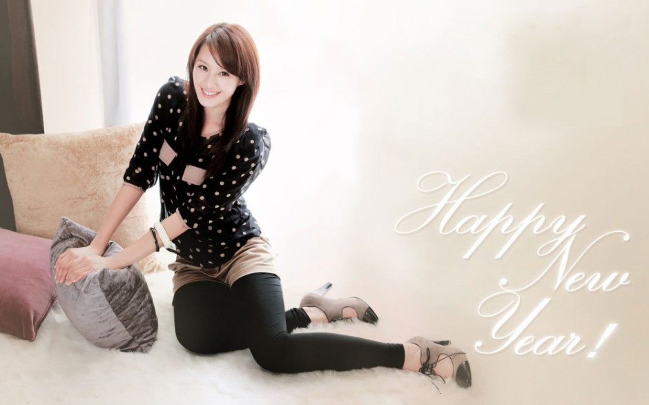 可爱美女曾恺�性感长腿诱惑写真