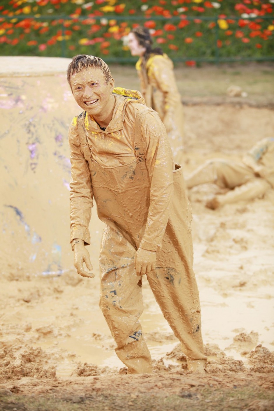 《跑男2》众星泥潭大战