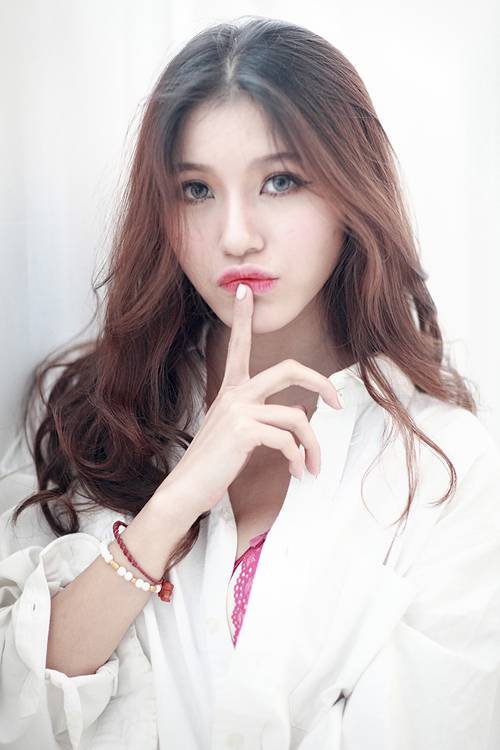 性感美女秋莹私房写真