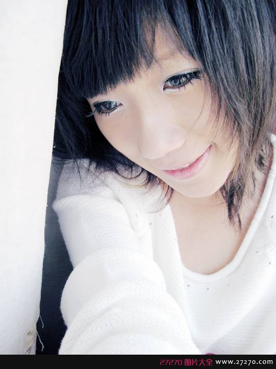 微笑甜美90后小明星写真