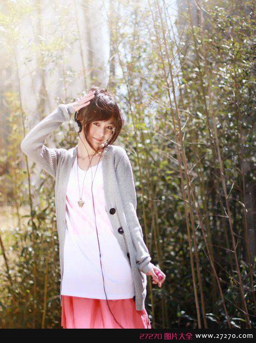 靓丽明星龚洁清纯写真