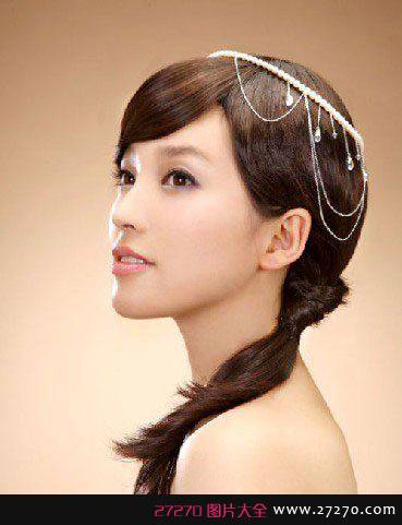 靓丽创意婚纱甜美金莎写真