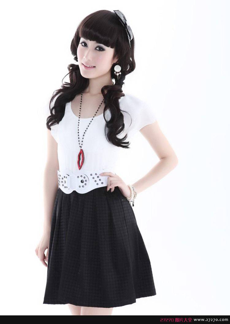 清纯可爱小明星甜美写真